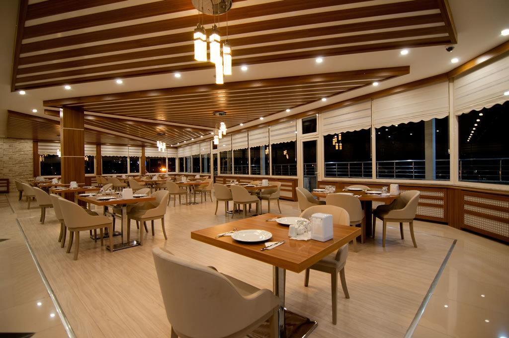 Mus Grand Hotel المظهر الخارجي الصورة